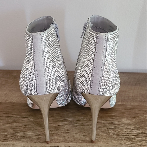 🌟Madden NYC Starr Rhinestone Detail Stiletto Heel Ankle Boots Size 8 - Picture 6 of 11